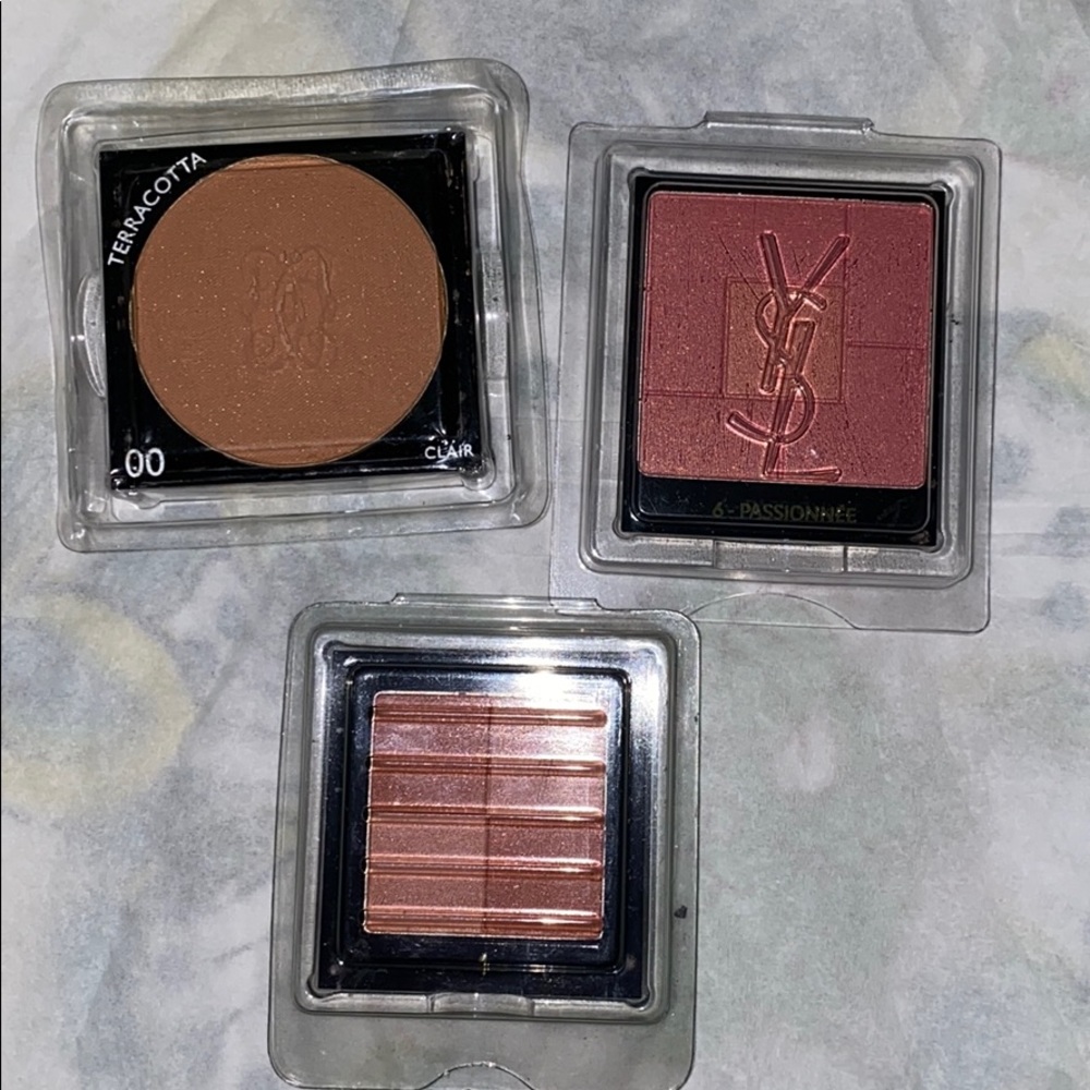 Blush Samples